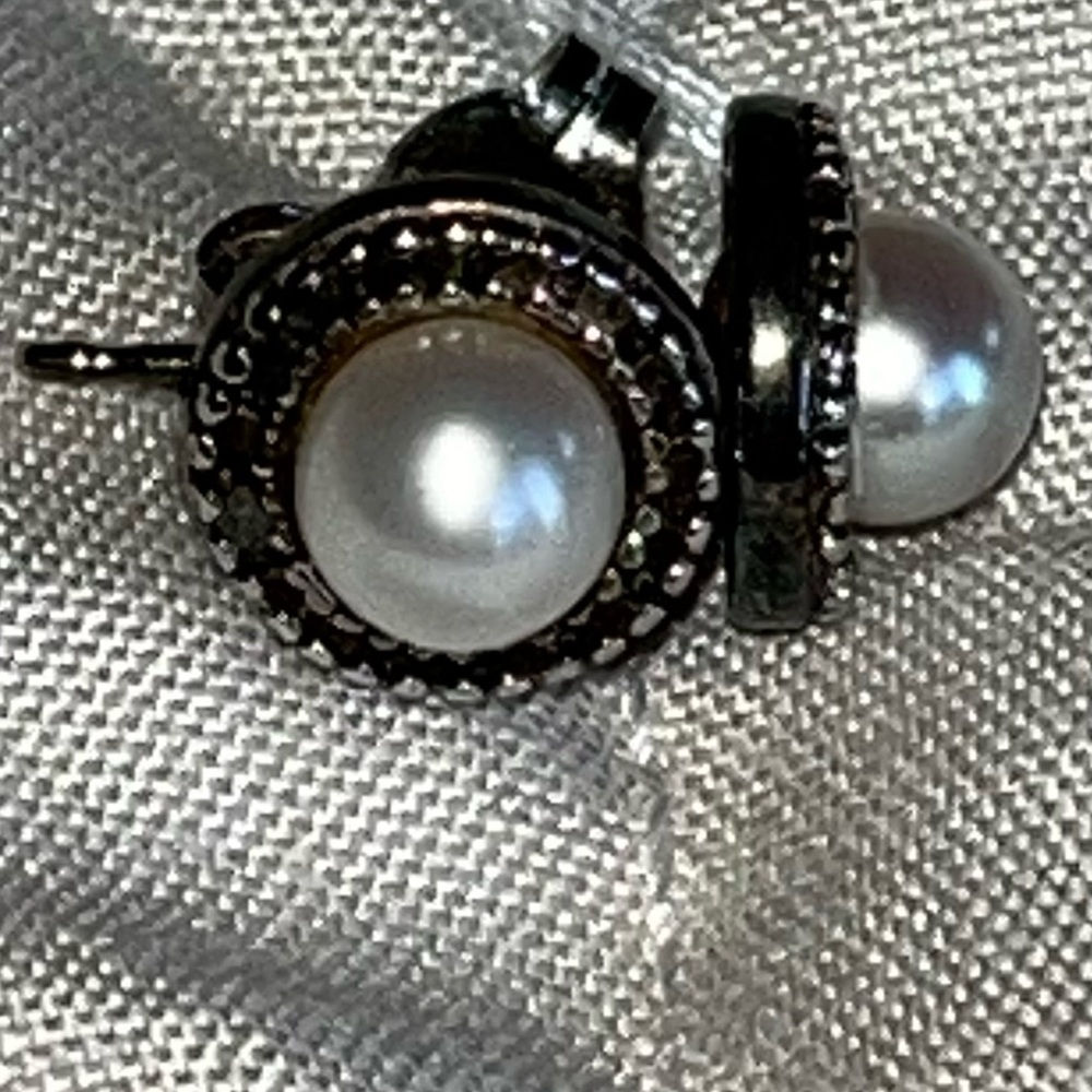 Group of silver 925 studs. - Picture 6 of 11
